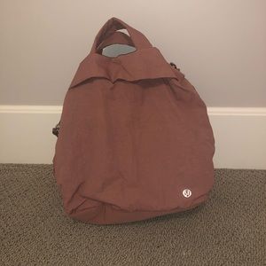 Rare Lulu lemon purple sports bag